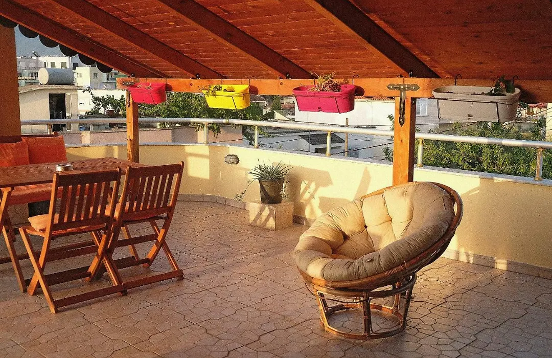 Friends Terrace-1