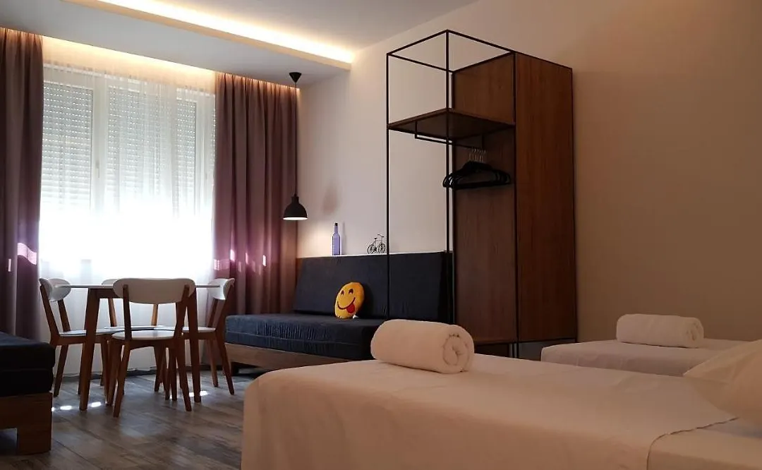Urban Rooms-1