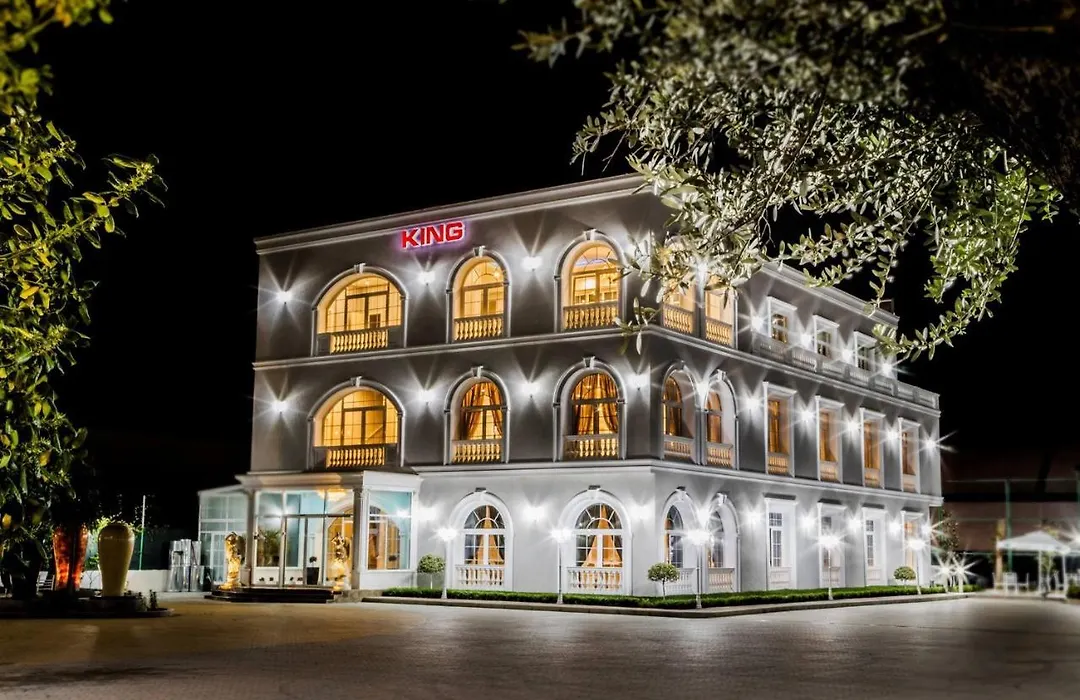 The King Resort-1
