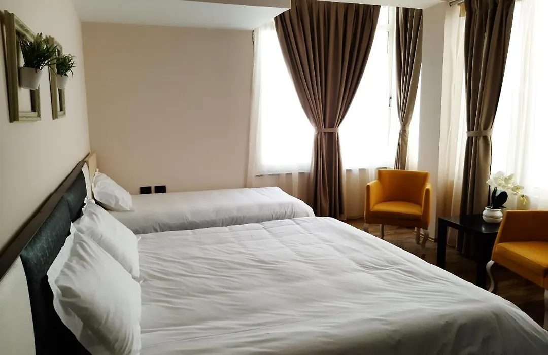 Royal Vila Hotel-1