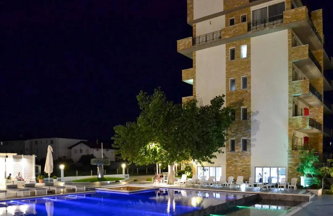 Hotel Bora Bora Velipoja-1