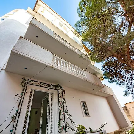 Ideal ApartHotel Saranda-2