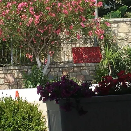 Irini Boutique Rooms!!!-3