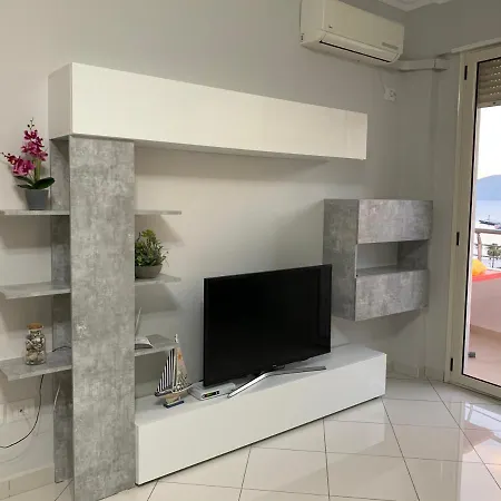 Pearl Seaview Apartment-3