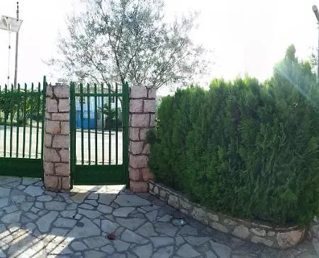 Altin Skrapari Guesthouse-3