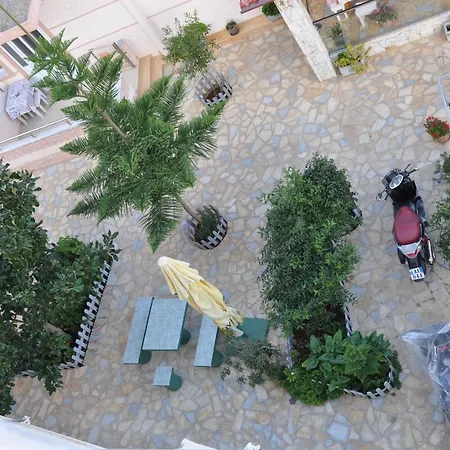 Villa Vela Ksamil-3
