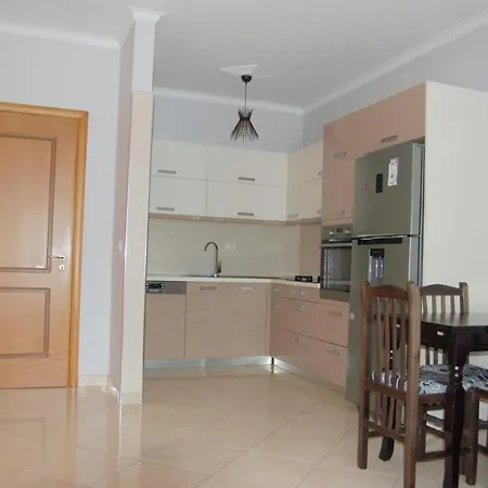 Sea View Marina Apartment Vlore-3