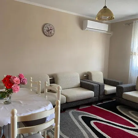 Dibra'S Apartment-3