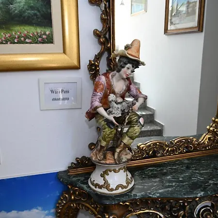 Aparthotel Shkodra-3