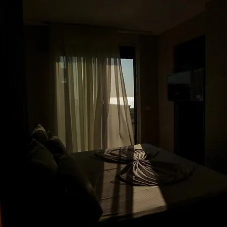 Rozafa Blu Hotel-3