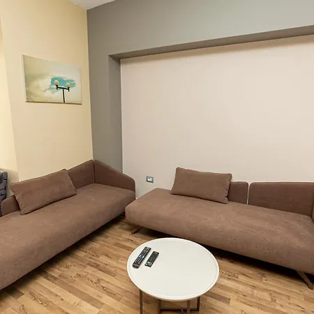 Porta Apartament-3