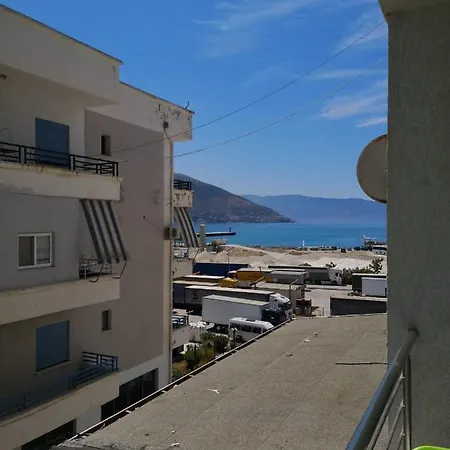 Portside Appartment With Seaview-2
