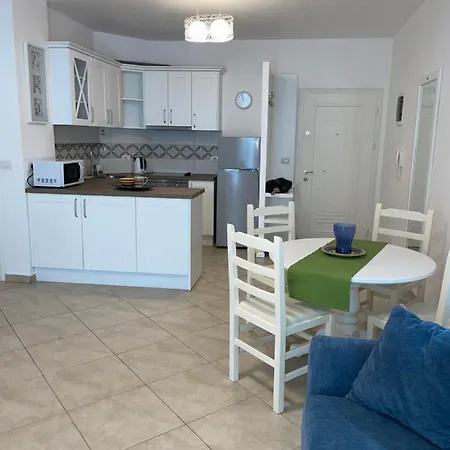 Relax Apts Saranda 1-2