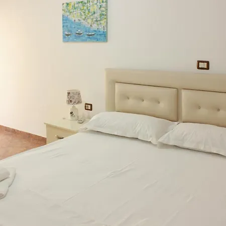 Meg'Rooms - Feels Like Home-2