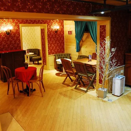 Hotel London-2