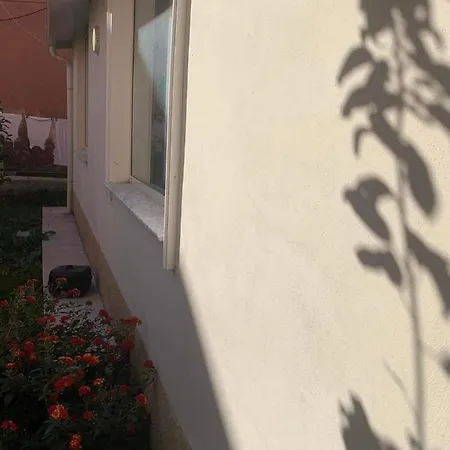 Home Sweet Home-2