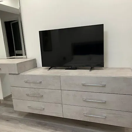 Apartment Tirana On Myslym Shyri-3