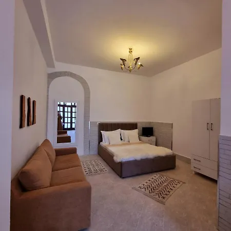 Green Villa-2