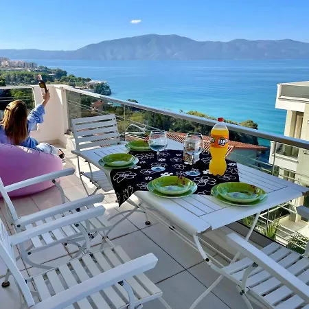 Luxury Residence 1-3