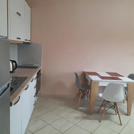 Antea Apartment 3-3