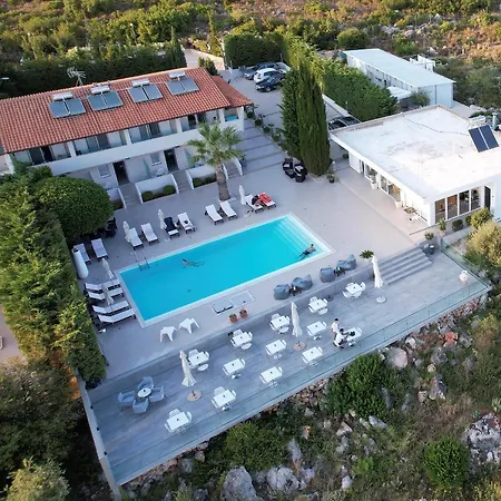 Golden View Residence-2
