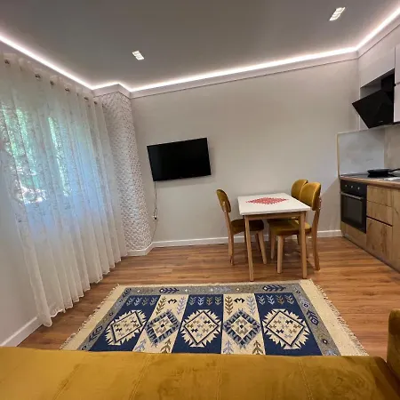 Chestnut Yard Villa-3