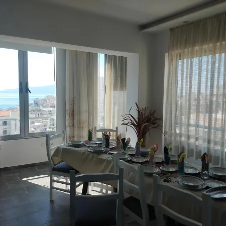 Rainbow House Apartment Saranda-3