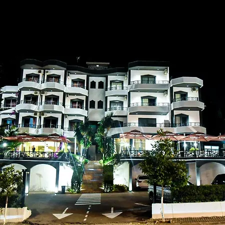 Prive City Hotel-3