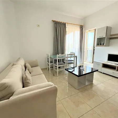 City Apartment-3