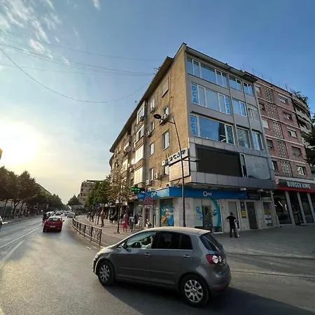 Skenderbej Rooms-3