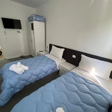Skenderbej Rooms-2