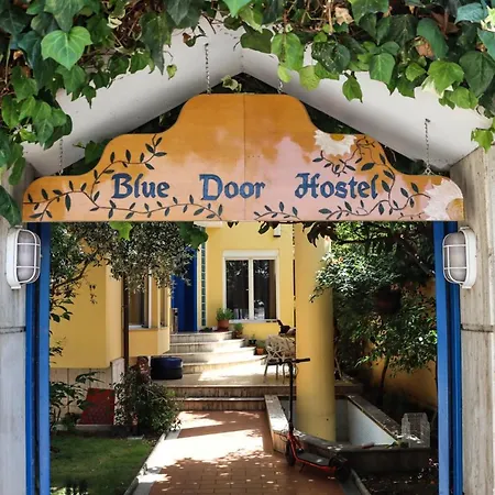 Blue Door Hostel-2