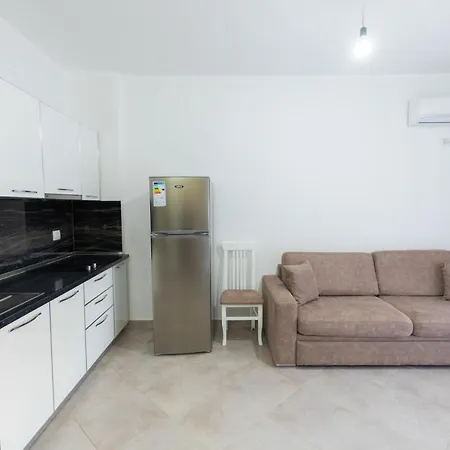 Seaview Apartments-2
