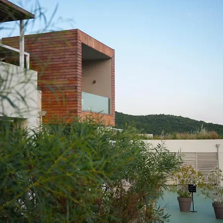 Folie Marine Hotel & Beach Club-3