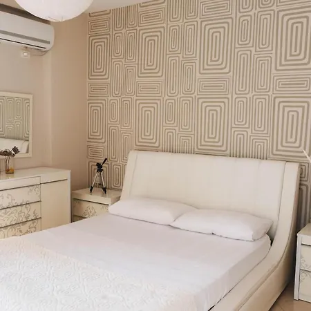 Large Apartment Near The Seaside Boulevard Lungomare-3