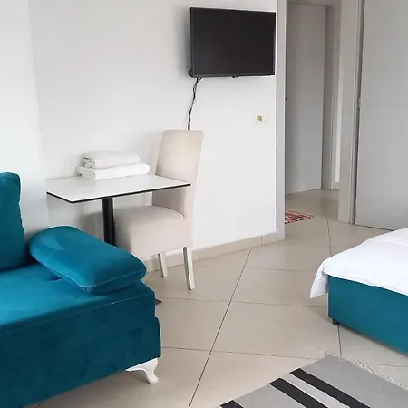 Guesthouse Bela-3