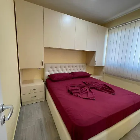 Summer Apartments Shengjin-3