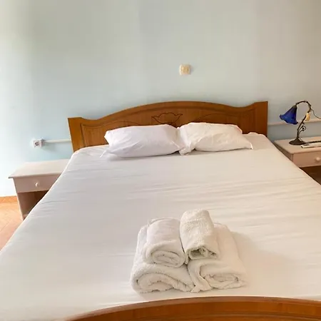 Room For 2-3