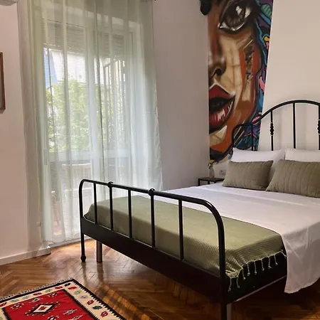 Hanna 520 Apartments R1-3