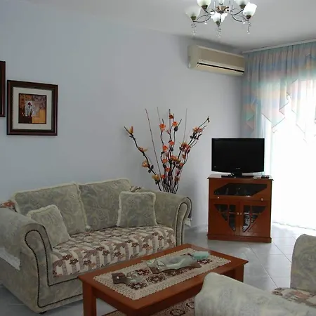 The Hill Apartment-2