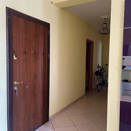 Tirana Vacation Apartment-3