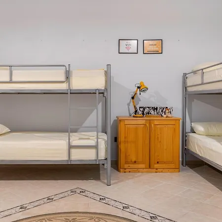 Hostel Nena Semi-3