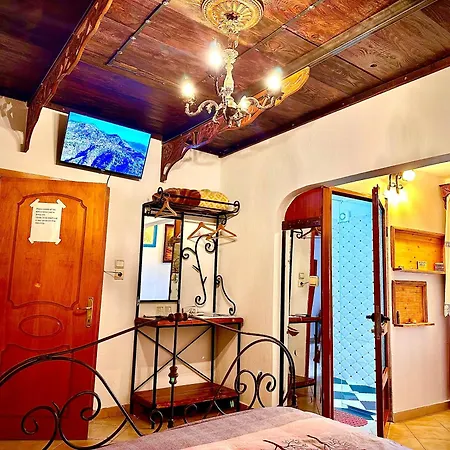 Guesthouse Mele-2