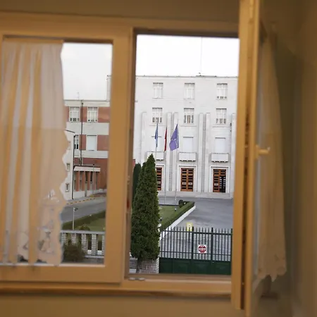 Illyrian Studio Apartment 2-2