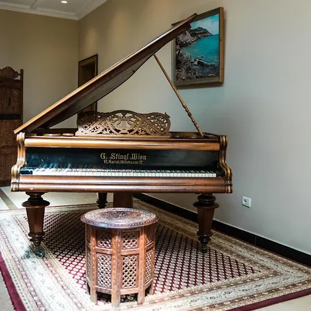 Hotel Majestic-2