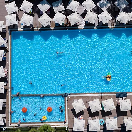 Hotel GRINT-3