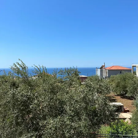 Anna House Dhermi-2