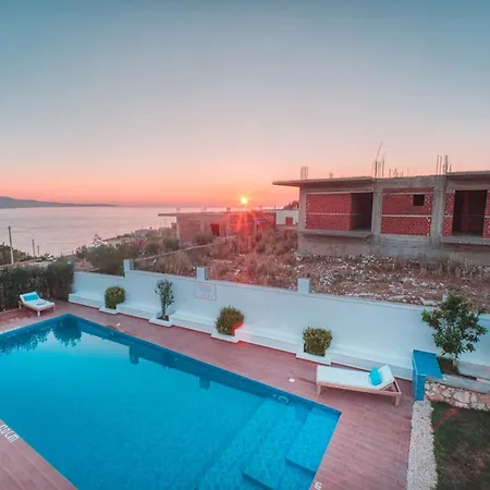 Le Gjero Luxury Villa-3