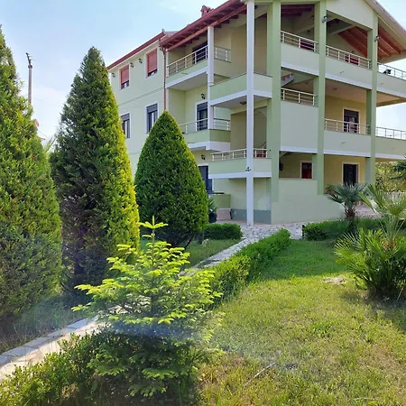 Greenvilla Park-2