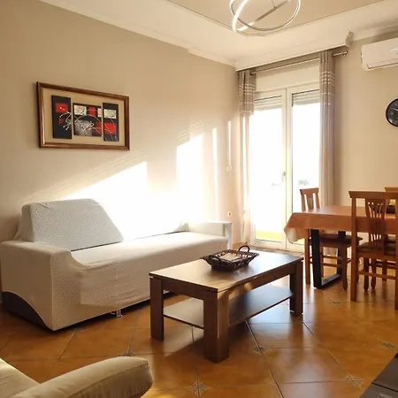 Sandra'S Apartment In Tirana Center-3